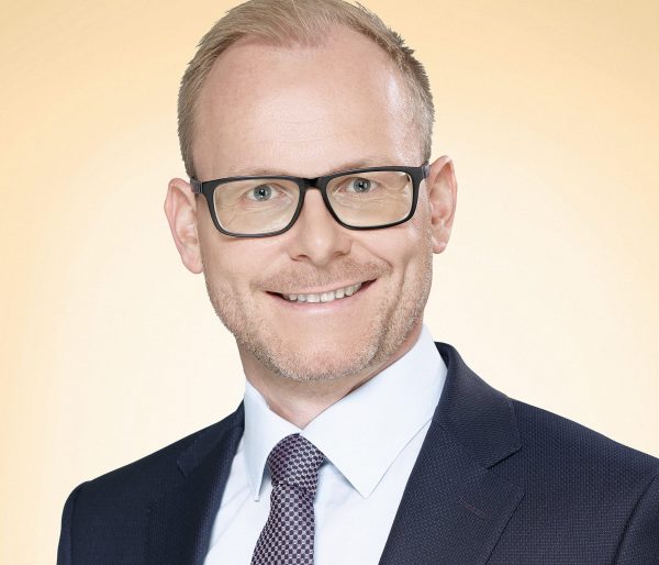 Dirk-Ulrich Krüger, CFA